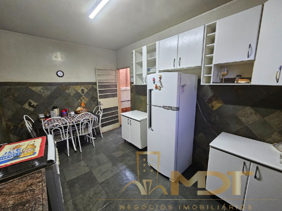 Imagem Casa com 4 Quartos à Venda, 1 m² em Santa Amélia - Belo Horizonte