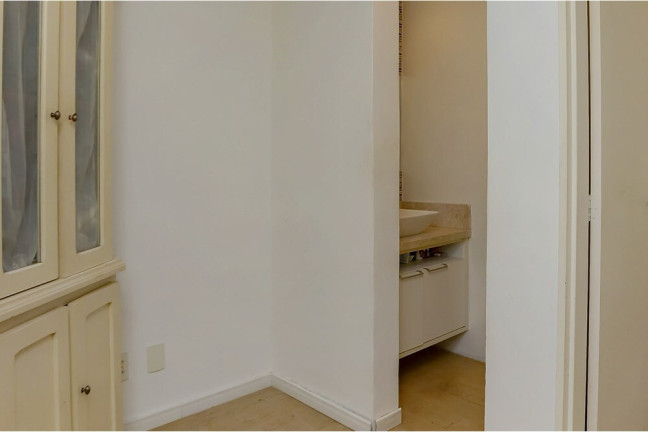 Imagem Apartamento com 2 Quartos à Venda, 56 m² em Camaquã - Porto Alegre Imagem Apartamento com 2 Quartos à Venda, 56 m² em Camaquã - Porto Alegre