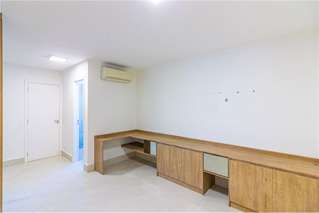 Imagem Imóvel com 2 Quartos à Venda,  em Vila Ipojuca - São Paulo