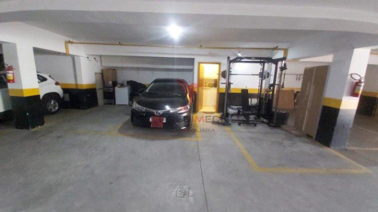 Imagem Casa com 3 Quartos à Venda, em Cambuci - São Paulo Imagem Casa com 3 Quartos à Venda, em Cambuci - São Paulo