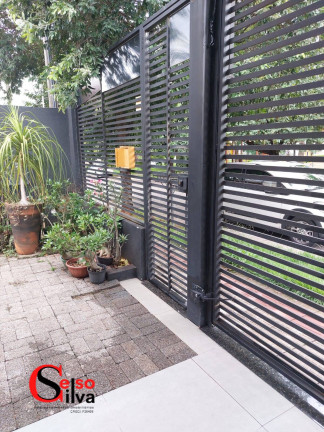 Imagem Casa com 3 Quartos à Venda, 204 m² em Jardim Santa Helena - Maringá