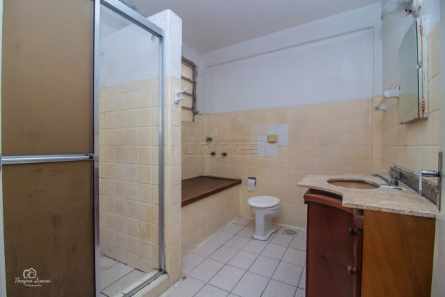 Imagem Imóvel com 3 Quartos à Venda,  em Independência - Porto Alegre
