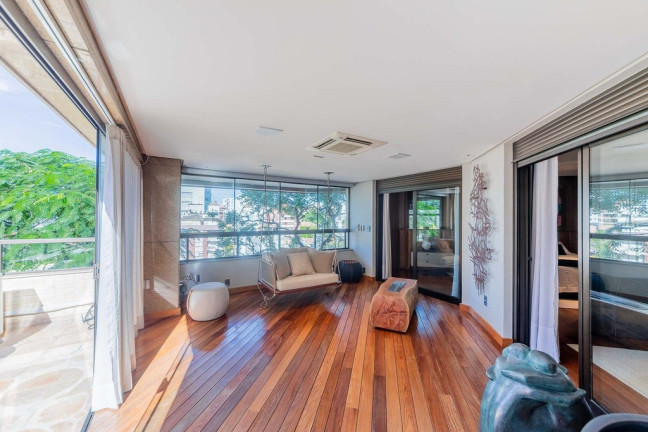 Imagem Apartamento com 4 Quartos à Venda, 405 m² em Moinhos De Vento - Porto Alegre