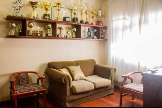 Imagem Casa com 4 Quartos à Venda, 280 m² em Bom Retiro - Curitiba