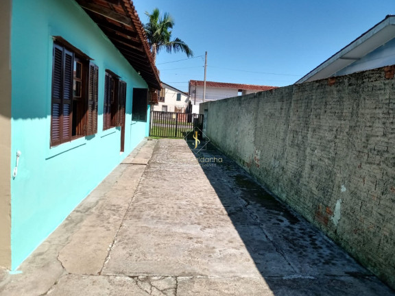 Imagem Casa com 6 Quartos à Venda,  em Figueira - Guaratuba