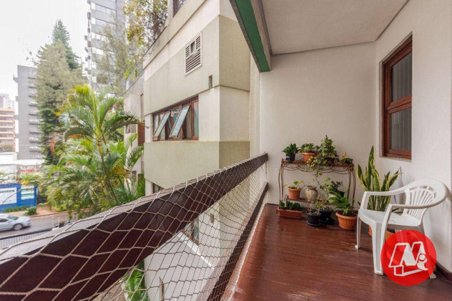 Imagem Cobertura com 3 Quartos à Venda, 244 m² em Petrópolis - Porto Alegre