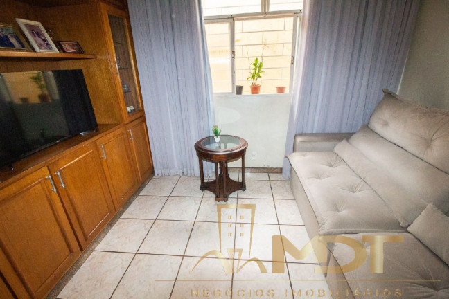 Imagem Casa com 4 Quartos à Venda, 250 m² em Planalto - Belo Horizonte Imagem Casa com 4 Quartos à Venda, 250 m² em Planalto - Belo Horizonte