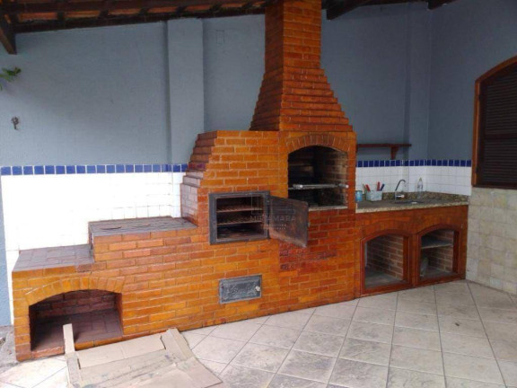 Imagem Casa com 4 Quartos à Venda, 310 m² em Vila Mury - Volta Redonda Imagem Casa com 4 Quartos à Venda, 310 m² em Vila Mury - Volta Redonda