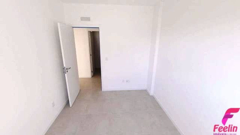 Imagem Apartamento com 3 Quartos à Venda, 81 m² em Campeche - Florianópolis Imagem Apartamento com 3 Quartos à Venda, 81 m² em Campeche - Florianópolis