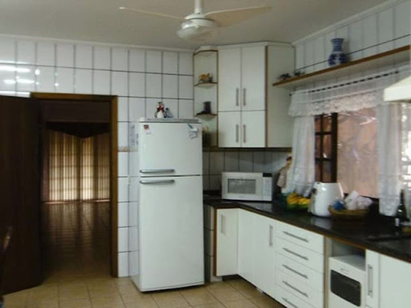 Imagem Chácara com 3 Quartos à Venda, 658 m² em Jardim Estância Brasil - Atibaia Imagem Chácara com 3 Quartos à Venda, 658 m² em Jardim Estância Brasil - Atibaia
