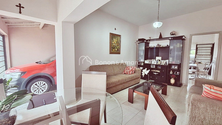Imagem Casa com 2 Quartos à Venda, 360 m² em Vila Nogueira - Campinas