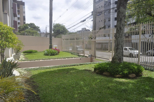 Imagem Apartamento com 3 Quartos à Venda, 91 m² em água Verde - Curitiba Imagem Apartamento com 3 Quartos à Venda, 91 m² em água Verde - Curitiba