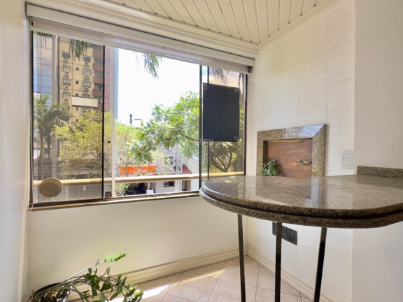 Imagem Apartamento com 3 Quartos à Venda, 78 m² em Menino Deus - Porto Alegre Imagem Apartamento com 3 Quartos à Venda, 78 m² em Menino Deus - Porto Alegre
