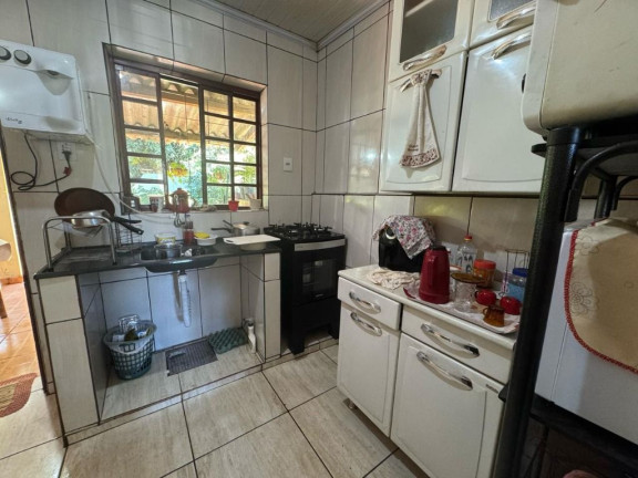 Imagem Casa com 3 Quartos à Venda, 166 m² em Jardim América - Goiânia