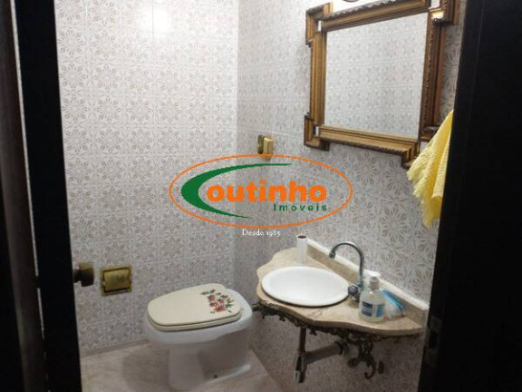Imagem Apartamento com 3 Quartos à Venda, 162 m² em Tijuca - Rio De Janeiro Imagem Apartamento com 3 Quartos à Venda, 162 m² em Tijuca - Rio De Janeiro