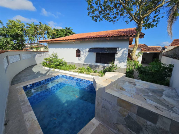 Imagem Casa com 3 Quartos à Venda, 132 m² em Itaguaí - Mongagua