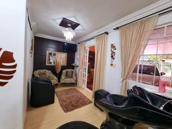 Imagem Casa com 3 Quartos à Venda, 125 m² em Capão Raso - Curitiba