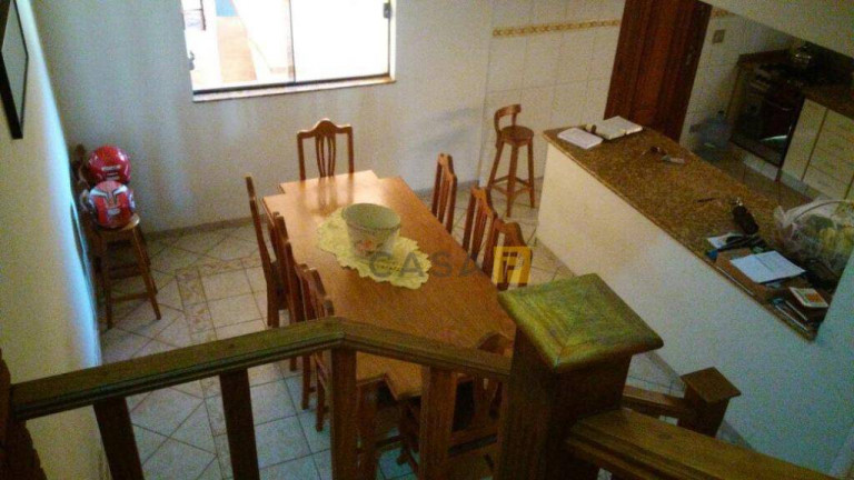 Imagem Casa com 3 Quartos à Venda, 220 m² em Chácara Rodrigues - Americana
