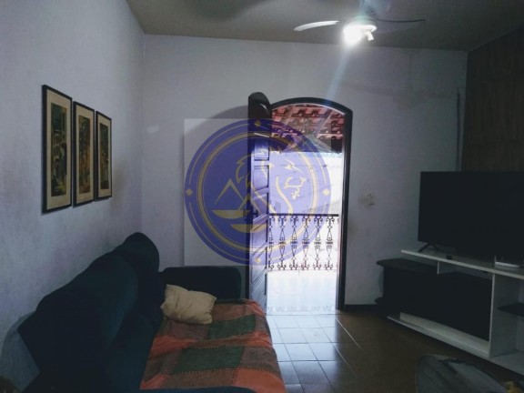Imagem Casa com 5 Quartos à Venda, 450 m² em Centro - Araruama