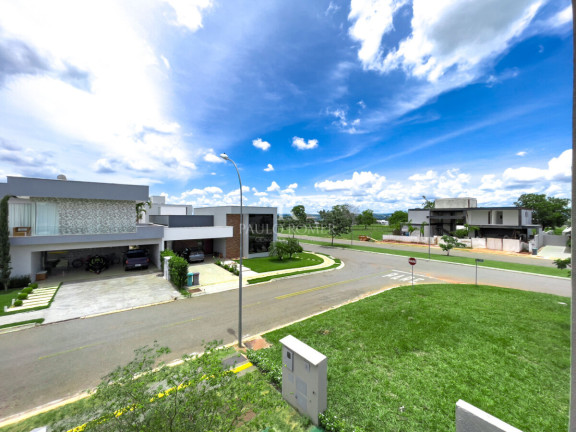 Imagem Casa com 4 Quartos à Venda, 290 m² em Residencial Goiânia Golfe Clube - Goiânia Imagem Casa com 4 Quartos à Venda, 290 m² em Residencial Goiânia Golfe Clube - Goiânia