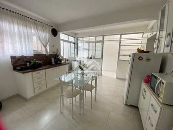 Imagem Casa com 2 Quartos para Alugar, 133 m² em Vila Mathias - Santos Imagem Casa com 2 Quartos para Alugar, 133 m² em Vila Mathias - Santos