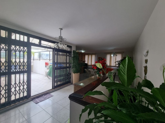 Imagem Cobertura com 4 Quartos à Venda, 305 m² em Pitangueiras - Guarujá