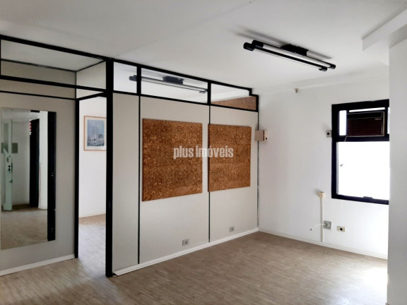 Imóvel Comercial à Venda ou Locação, 50 m² em Perdizes - São Paulo
