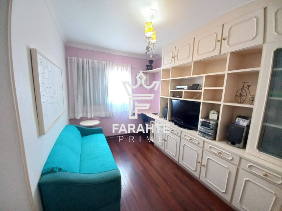 Apartamento com 3 Quartos para Alugar, 116 m² em Embaré - Santos
