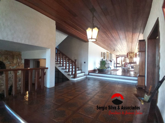 Imagem Casa com 6 Quartos à Venda, 10.000 m² em Vila Iara - Campos Do Jordão