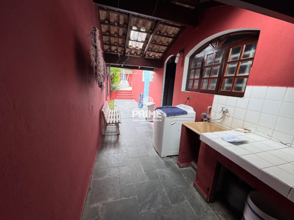 Sobrado com 5 Quartos à Venda, 360 m² em Martim De Sa - Caraguatatuba