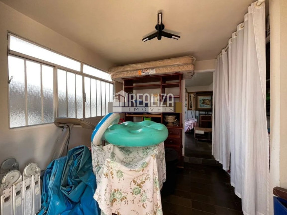 Imagem Casa com 4 Quartos à Venda, 468 m² em Mercês - Uberaba Imagem Casa com 4 Quartos à Venda, 468 m² em Mercês - Uberaba