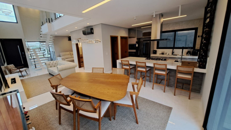 Imagem Sobrado com 4 Quartos à Venda, 269 m² em Urbanova - São José Dos Campos Imagem Sobrado com 4 Quartos à Venda, 269 m² em Urbanova - São José Dos Campos