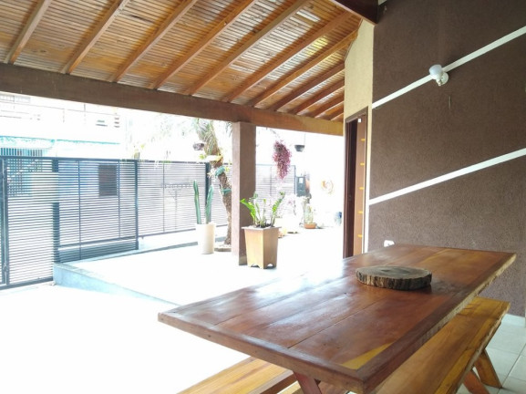 Imagem Casa com 3 Quartos à Venda, 80 m² em Jardim Castro - Jacarezinho