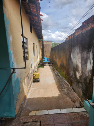 Imagem Casa com 3 Quartos à Venda, 150 m² em Santo Hilário - Goiânia