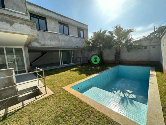 Casa com 4 Quartos à Venda, 450 m² em Campo Belo - São Paulo
