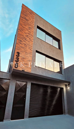 Imóvel Comercial à Venda, 400 m² em Barra Funda - São Paulo