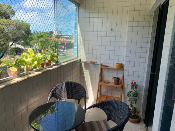 Imagem Apartamento com 3 Quartos à Venda, 130 m² em Piedade - Recife