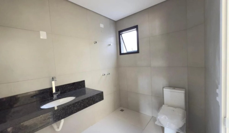 Imagem Sobrado com 3 Quartos à Venda, 160 m² em Portão - Curitiba