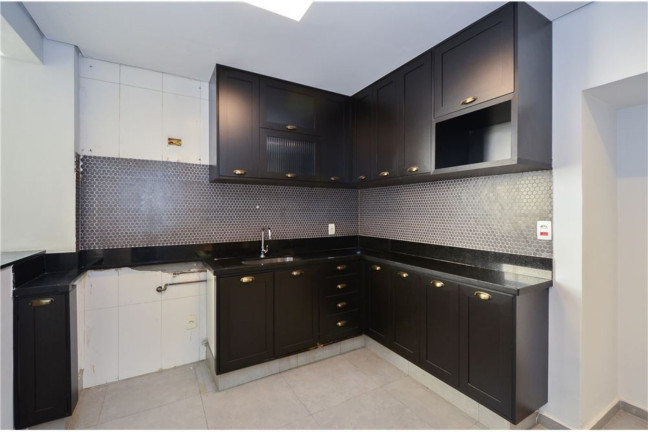 Imagem Apartamento com 3 Quartos à Venda, 188 m² em Cerqueira César - São Paulo