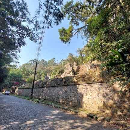 Imagem Terreno à Venda, 2 m² em Vale Dos Pinheiros - Nova Friburgo Imagem Terreno à Venda, 2 m² em Vale Dos Pinheiros - Nova Friburgo