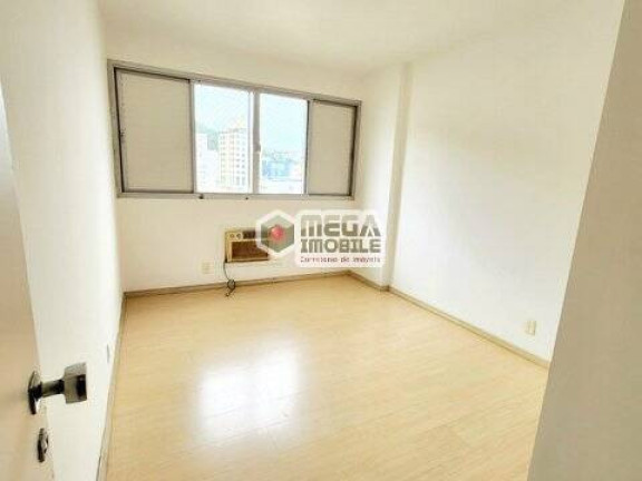 Imagem Apartamento com 2 Quartos à Venda, 69 m² em Centro - Florianópolis