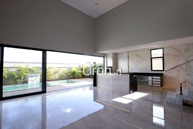 Imagem Sobrado com 4 Quartos à Venda, 235 m² em Parqville Pinheiros - Aparecida De Goiânia
