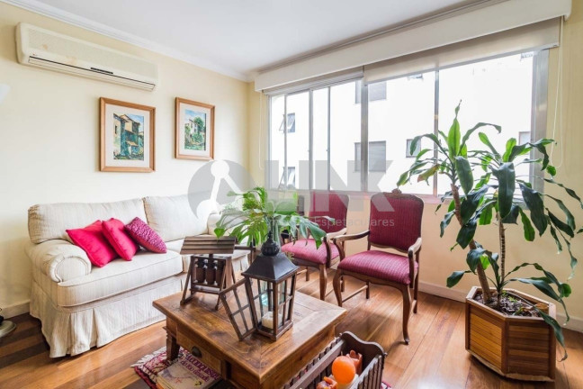 Imagem Imóvel com 2 Quartos à Venda, 250 m² em Mont Serrat - Porto Alegre