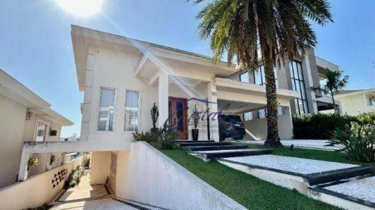 Imagem Casa com 4 Quartos à Venda, 381 m² em Granja Viana - Jandira Imagem Casa com 4 Quartos à Venda, 381 m² em Granja Viana - Jandira