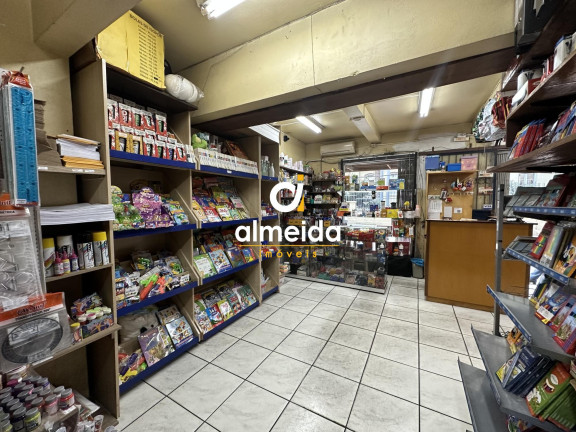 Sala Comercial à Venda, 32 m² em Centro - Santa Maria