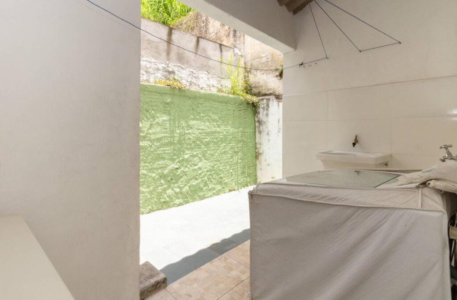 Imagem Casa com 2 Quartos à Venda, em Aclimação - São Paulo Imagem Casa com 2 Quartos à Venda, em Aclimação - São Paulo