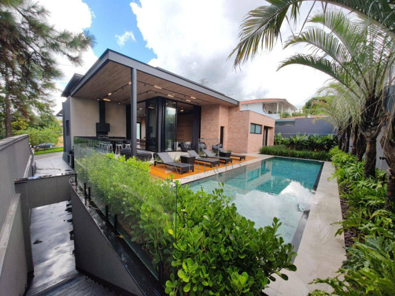 Casa com 4 Quartos à Venda, 703 m² em Alphaville Residencial Um - Barueri