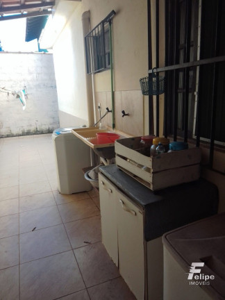 Imagem Casa com 5 Quartos à Venda, 136 m² em Ubu - Anchieta