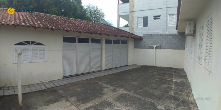 Imagem Casa com 3 Quartos à Venda, 138 m² em Pantanal - Florianópolis Imagem Casa com 3 Quartos à Venda, 138 m² em Pantanal - Florianópolis