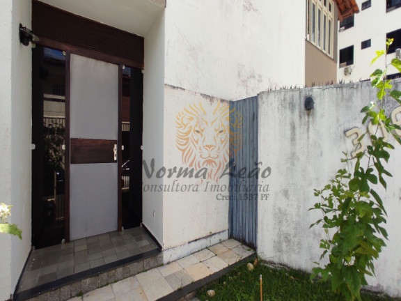 Imagem Casa com 4 Quartos à Venda, 260 m² em Treze De Julho - Aracaju
